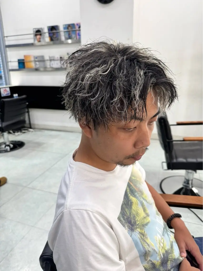 パーマ 望月 澪央のヘアスタイル
