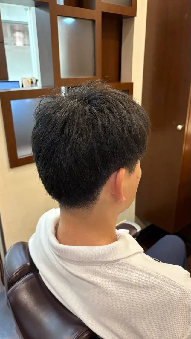 ミディアム メンズ コンダ フウマのヘアスタイル