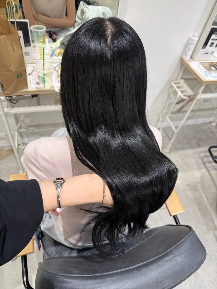 ロング ヘアカラー トリートメント ハイトーン/レイヤー ARISA🐺⚡️のヘアスタイル