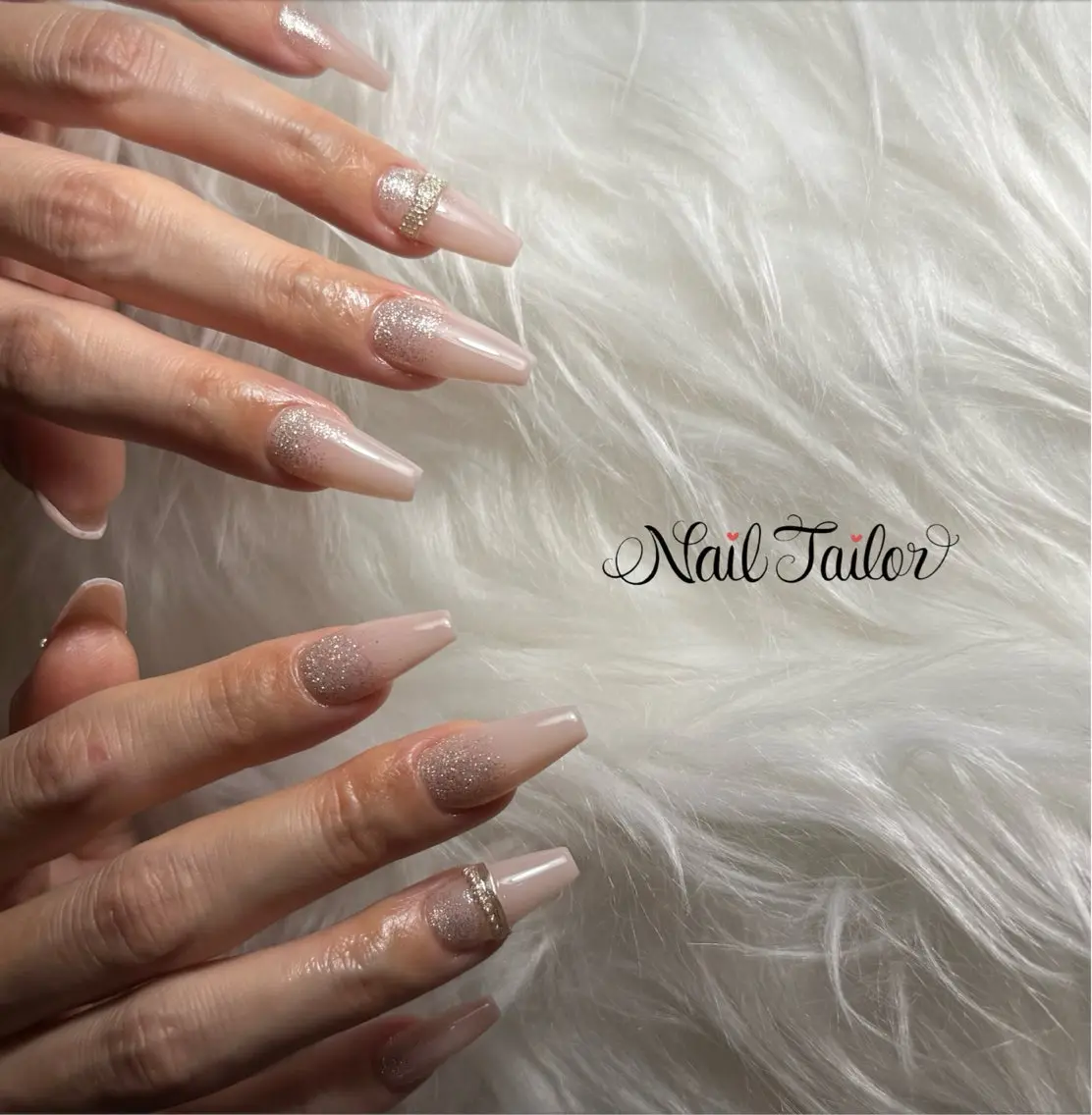 ネイル 長さ出し グラデーション キラキラネイル ロングネイル スカルプネイル ハンドネイル NailTailor ネイルテイラーのネイルデザイン