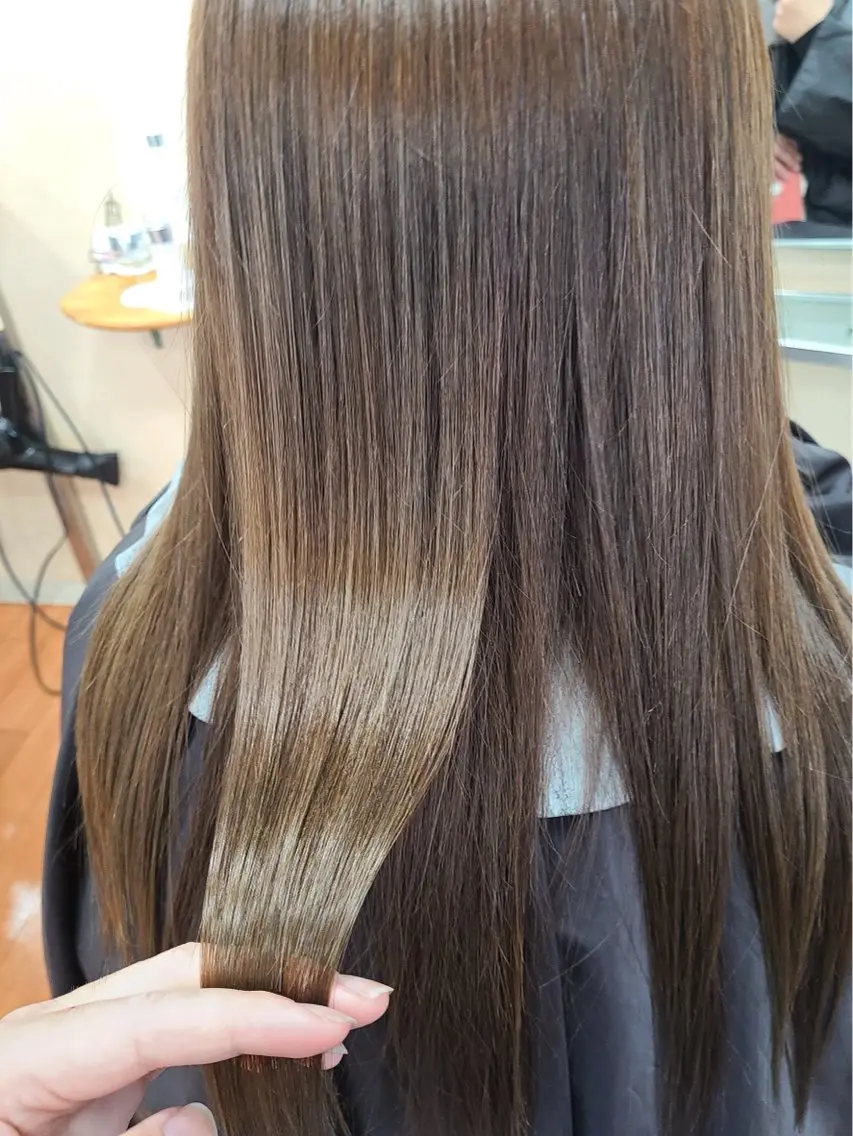 【1回目限定】グレイカラー+Aujua4stepトリートメント✨️の写真