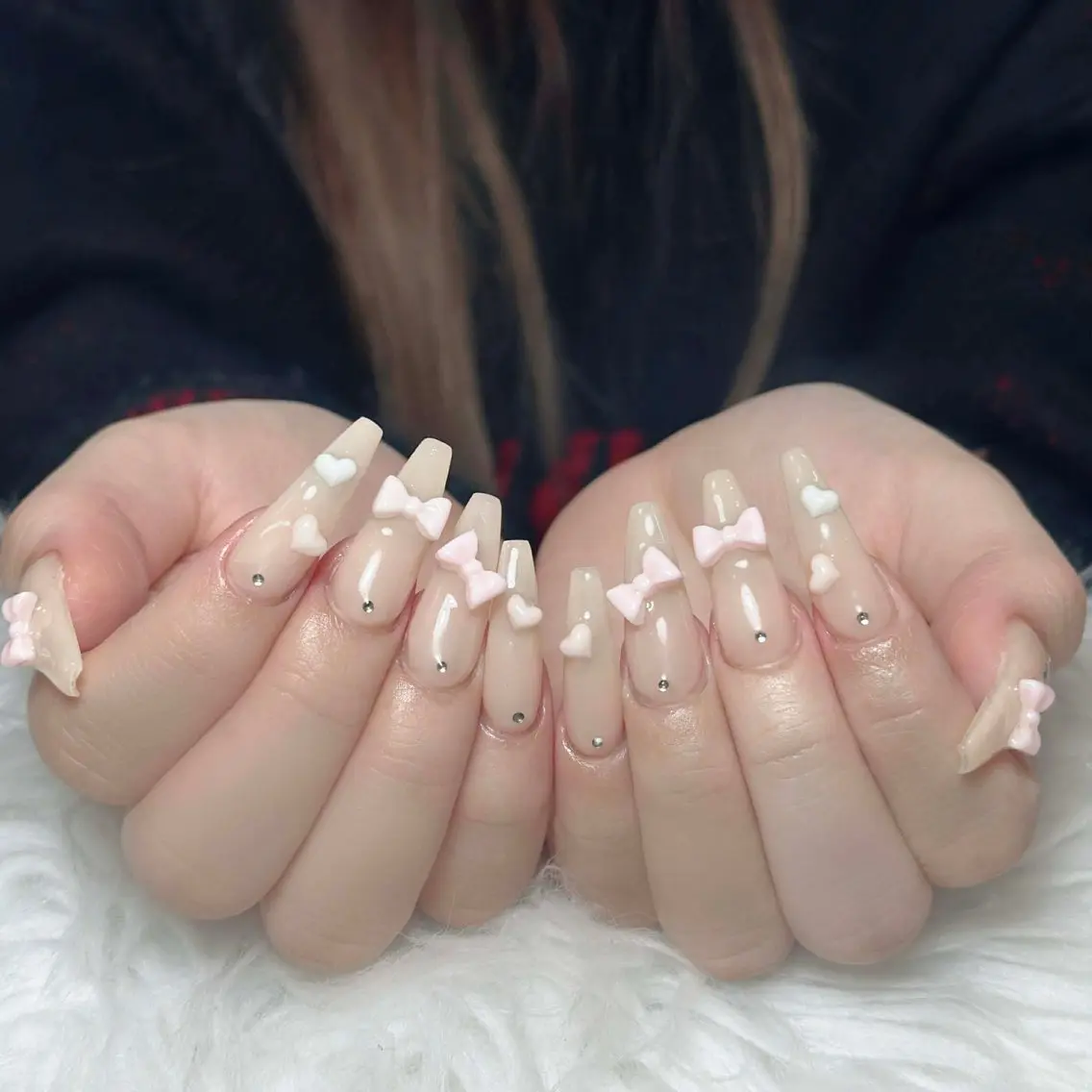 ネイル オーロラネイル ボルドー ブラウン 氷ネイル・うるうるネイル キラキラネイル ハンドネイル Julli NailStudioのネイルデザイン