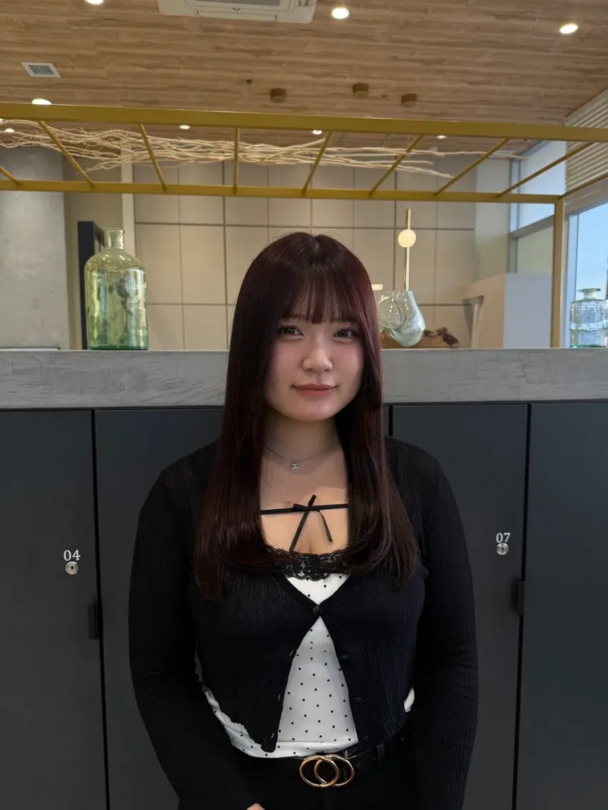 ロング カラー カット ヘアカラー 艶髪┊︎垢抜けヘア ななみのヘアスタイル