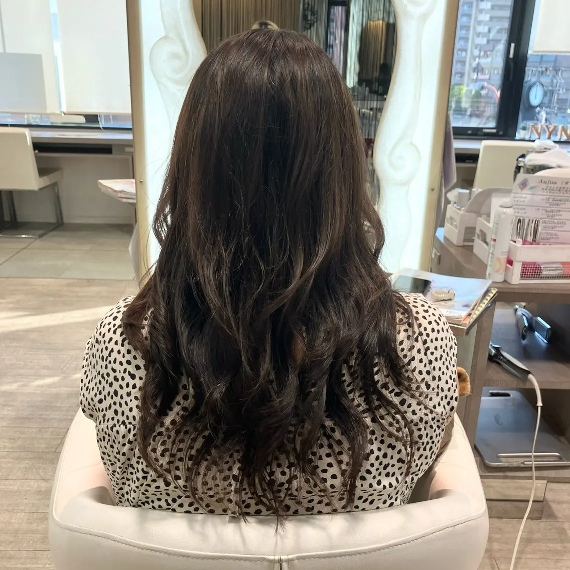 ロング カラー カット ヘアカラー レイヤー/縮毛矯正 / 岡本美優のヘアスタイル