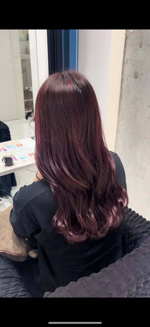 ロング カラー RENA/暖色/ ブリーチなしwカラーのヘアスタイル