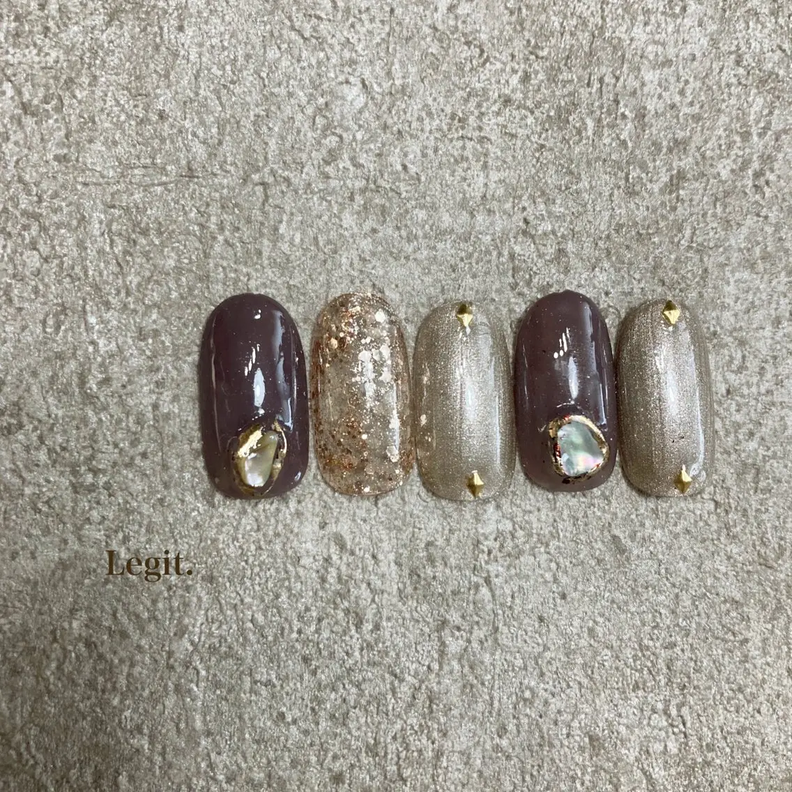 ネイル Legit nail salonのネイルデザイン
