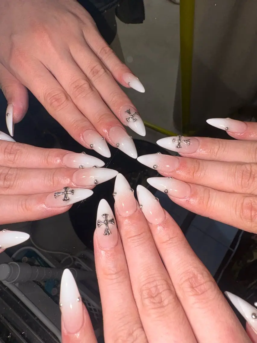 ネイル グラデーション 33nail✴️栄 スミレ❇️Gel-xのネイルデザイン