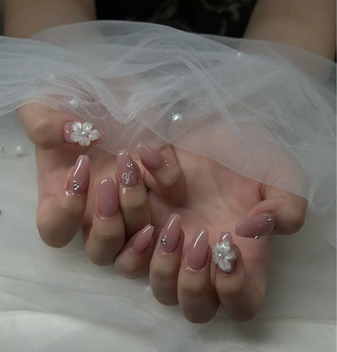 ネイル ハンドネイル R Nailのネイルデザイン