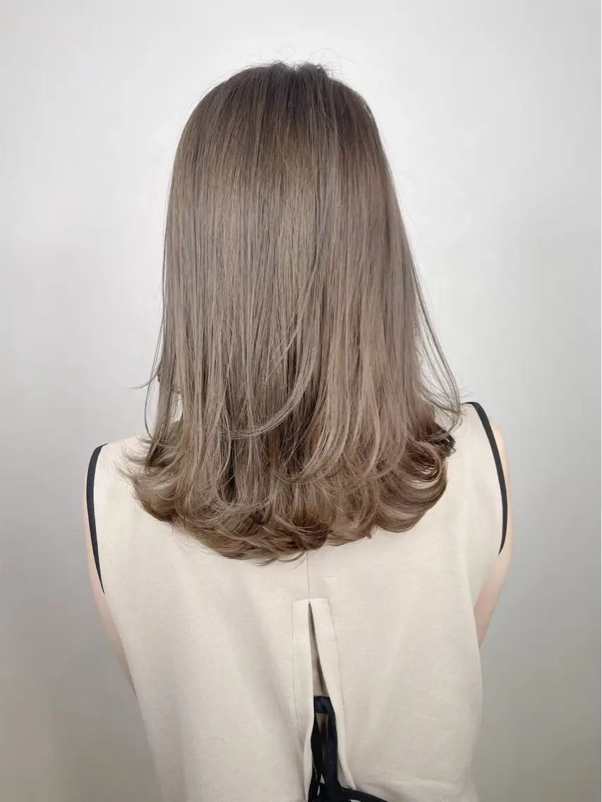 セミロング カット ヘアカラー BUCKS【天王寺】 バックス【駅30秒】のヘアスタイル