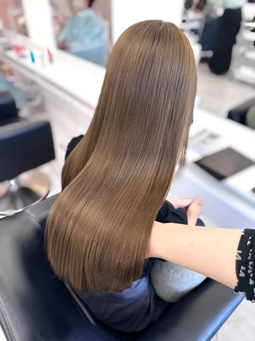 ロング カラー ヘアカラー NANO／ ハイトーンレイヤーのヘアスタイル