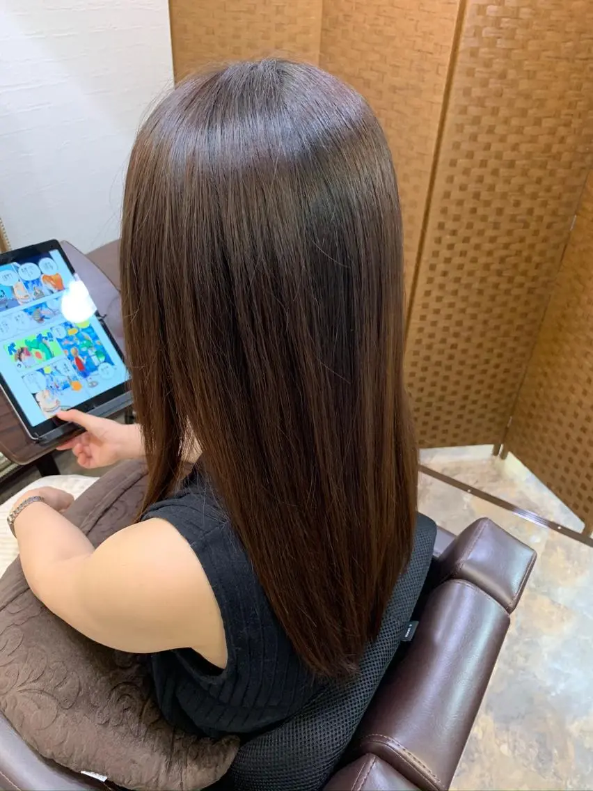 うねり、広がりが気になる方☆カット & ツヤツヤ縮毛矯正&2stepトリートメント☆ブリーチ毛不可の写真