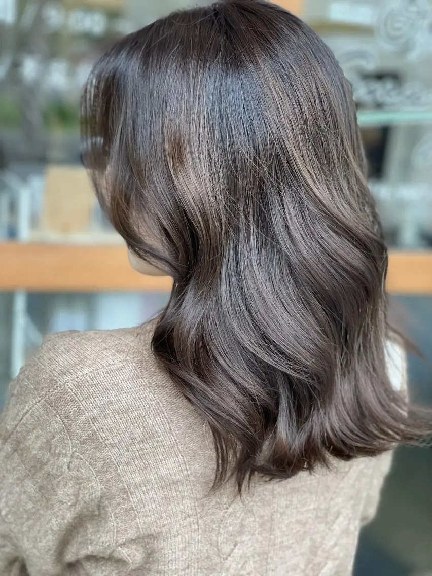 ロング カラー ベージュカラー ミルクティーベージュ Snaly カラー特化ページのヘアスタイル