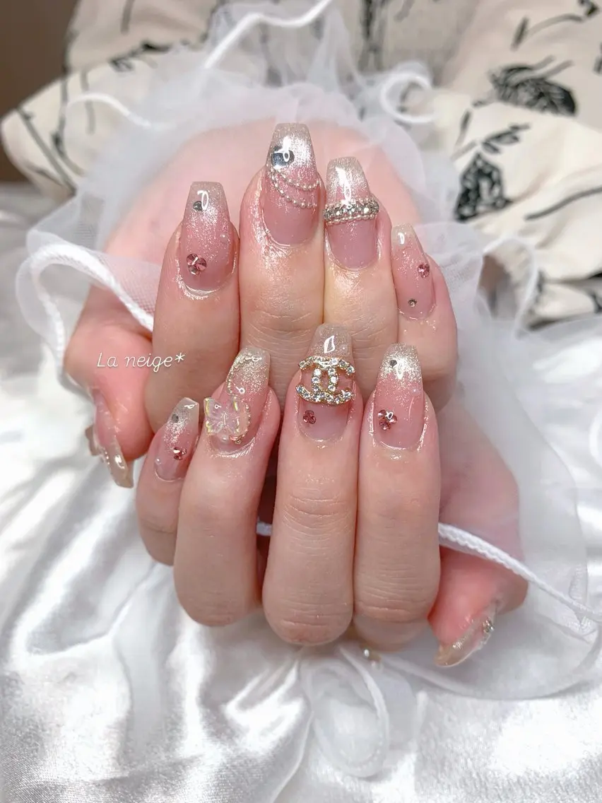 ネイル ハンドネイル La neige* yuki 🐩🌙のネイルデザイン