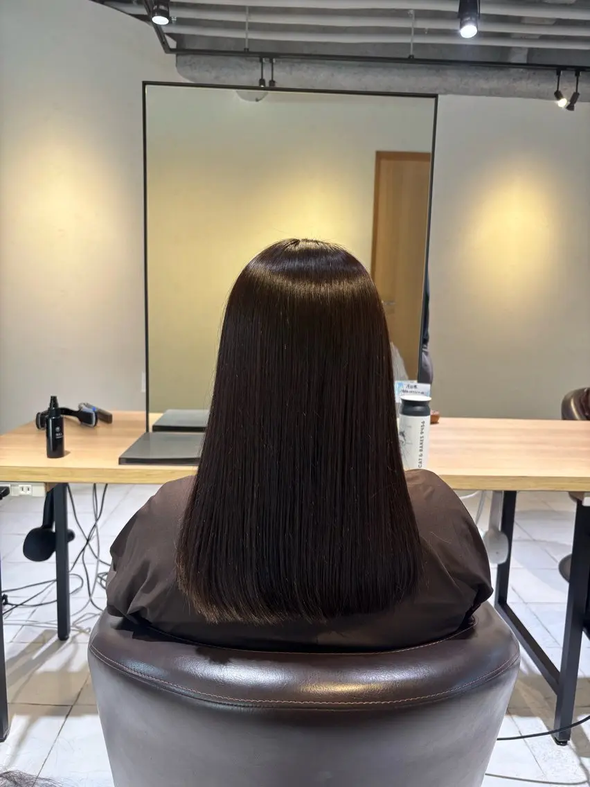 ロング 髪質改善 カット ヘアカラー トリートメント 尾形 百花のヘアスタイル