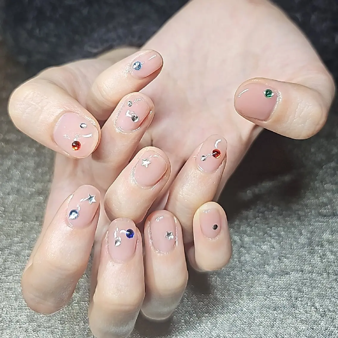 ネイル ピンク ストーンネイル salon de  Princessのネイルデザイン