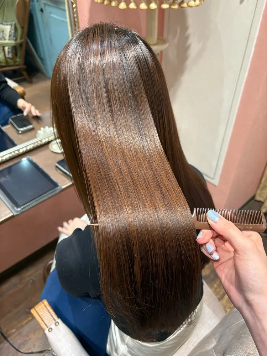 セミロング パーマ カット 縮毛矯正 トリートメント なぎさ 🎀 / 透明感カラー/心斎橋のヘアスタイル