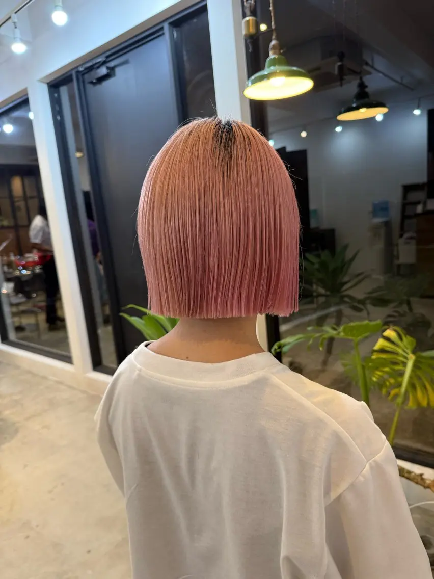 ミディアム ボブレイヤー募集中 出島　凜平のヘアスタイル