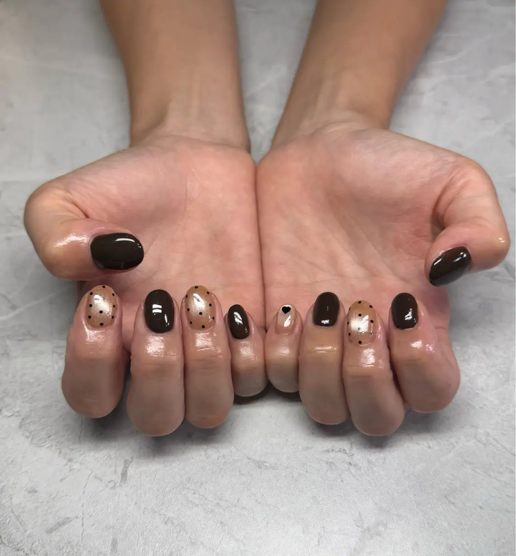 ネイル yotsuha 🍀のネイルデザイン