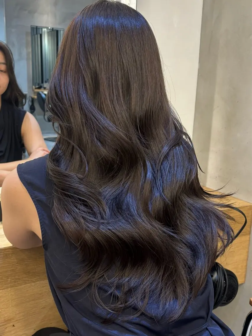 ロング カラー カット ヘアカラー トリートメント 韓国🇰🇷透明感 ERIのヘアスタイル