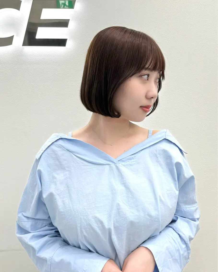 ショート カラー ヘアアレンジ カット ヘアカラー トリートメント ヘッドスパ ヘアセット 縮毛矯正🤍 ボブ/ HIKARIのヘアスタイル