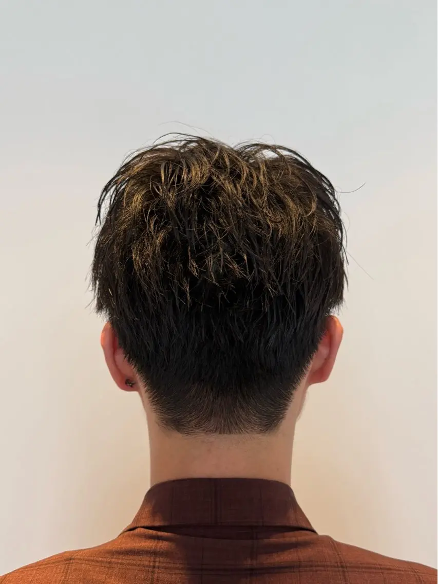 ショート カット 福永 縁のヘアスタイル