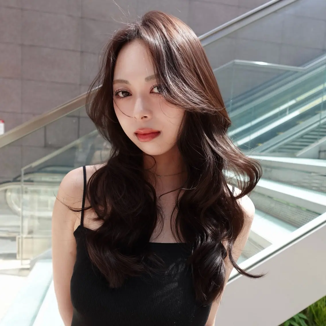 ロング カラー ヘアアレンジ トリートメント カット ヘアカラー トリートメント レイヤーカット🤍 RINAのヘアスタイル