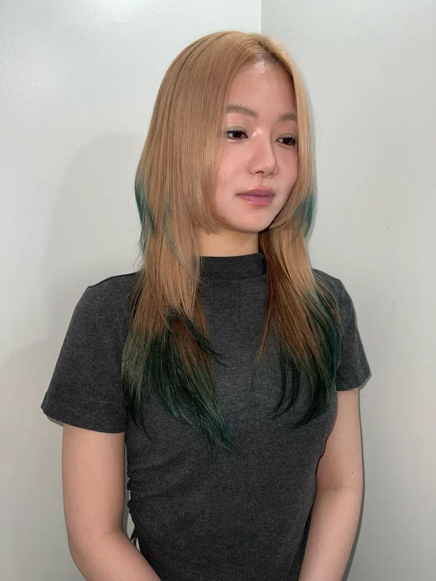 ロング カット ヘアカラー 💥ウルフカット デザインあんな💥のヘアスタイル