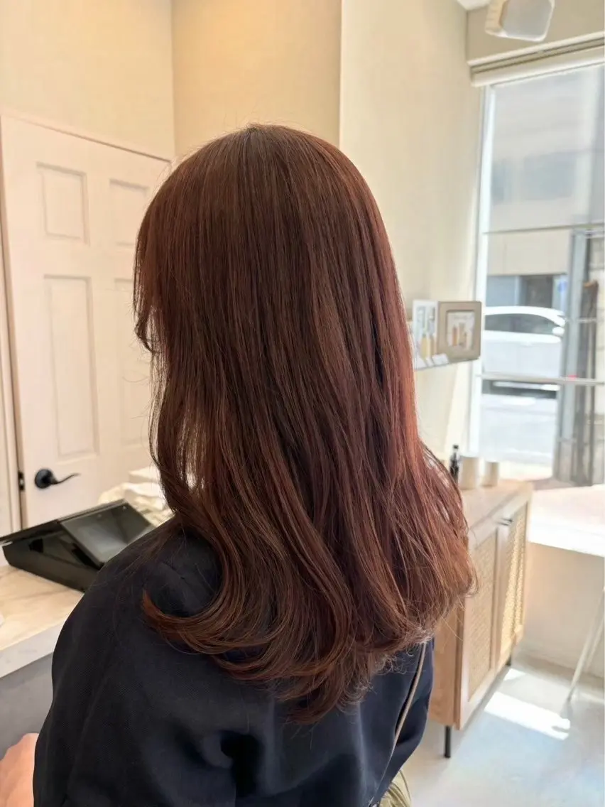 カラー hinata 🩵のヘアスタイル