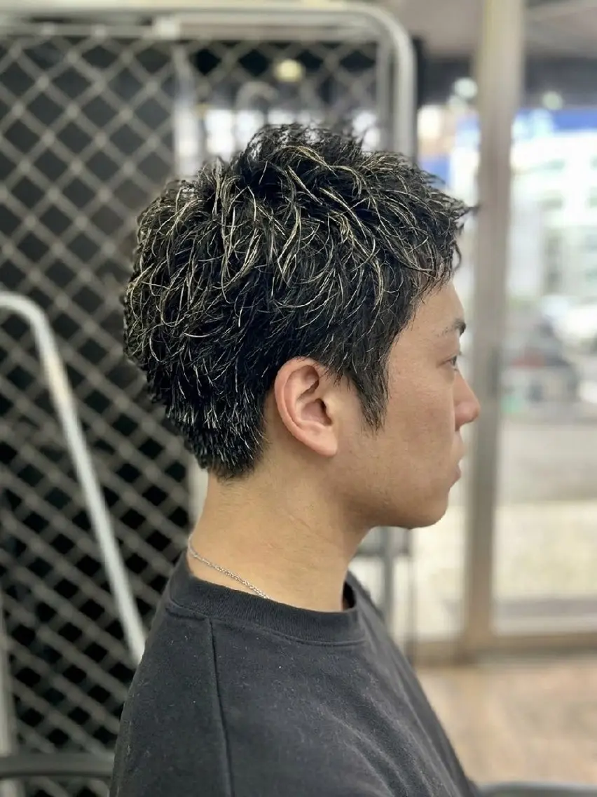 ショート メンズ カラー 🔥メンズ特化🔥 安彦 優樹のヘアスタイル