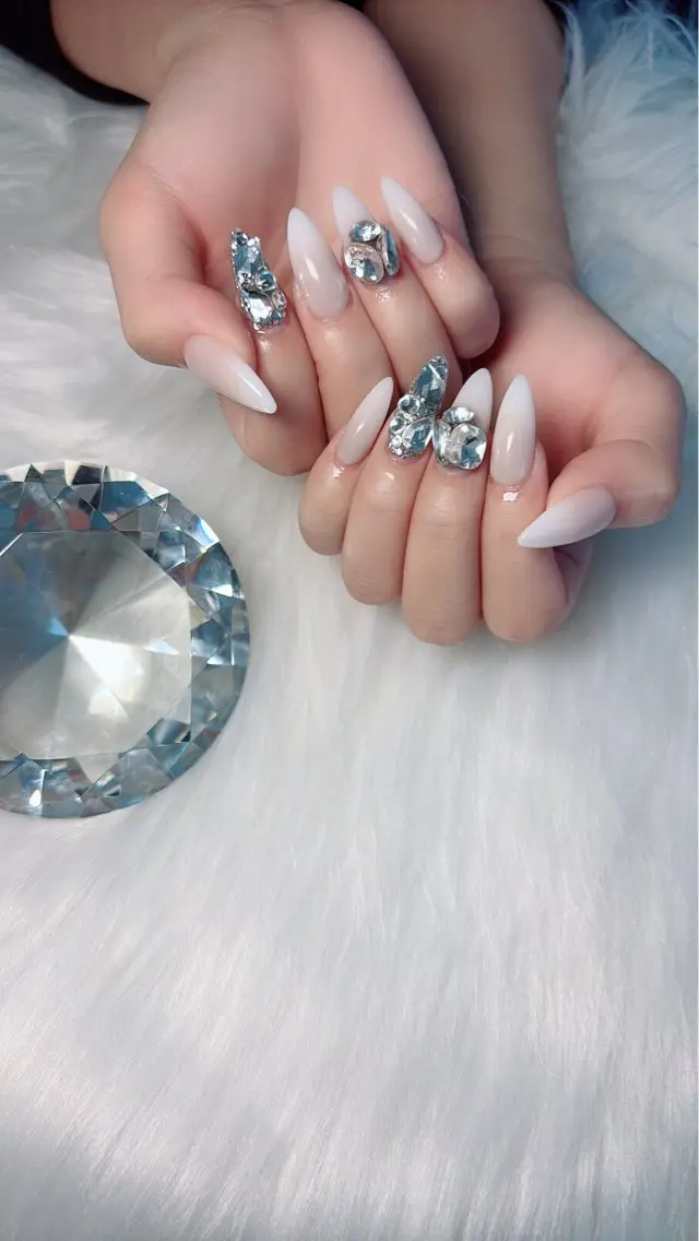 ネイル ハンドネイル Kayo 💅のネイルデザイン
