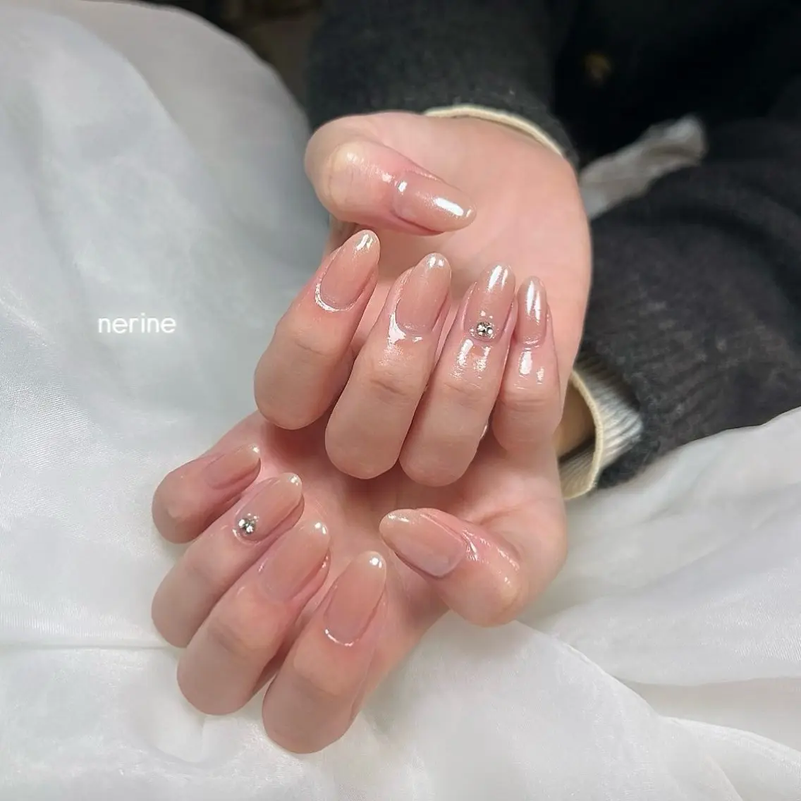 ネイル オーロラネイル ハンドネイル nail salon nerineのネイルデザイン