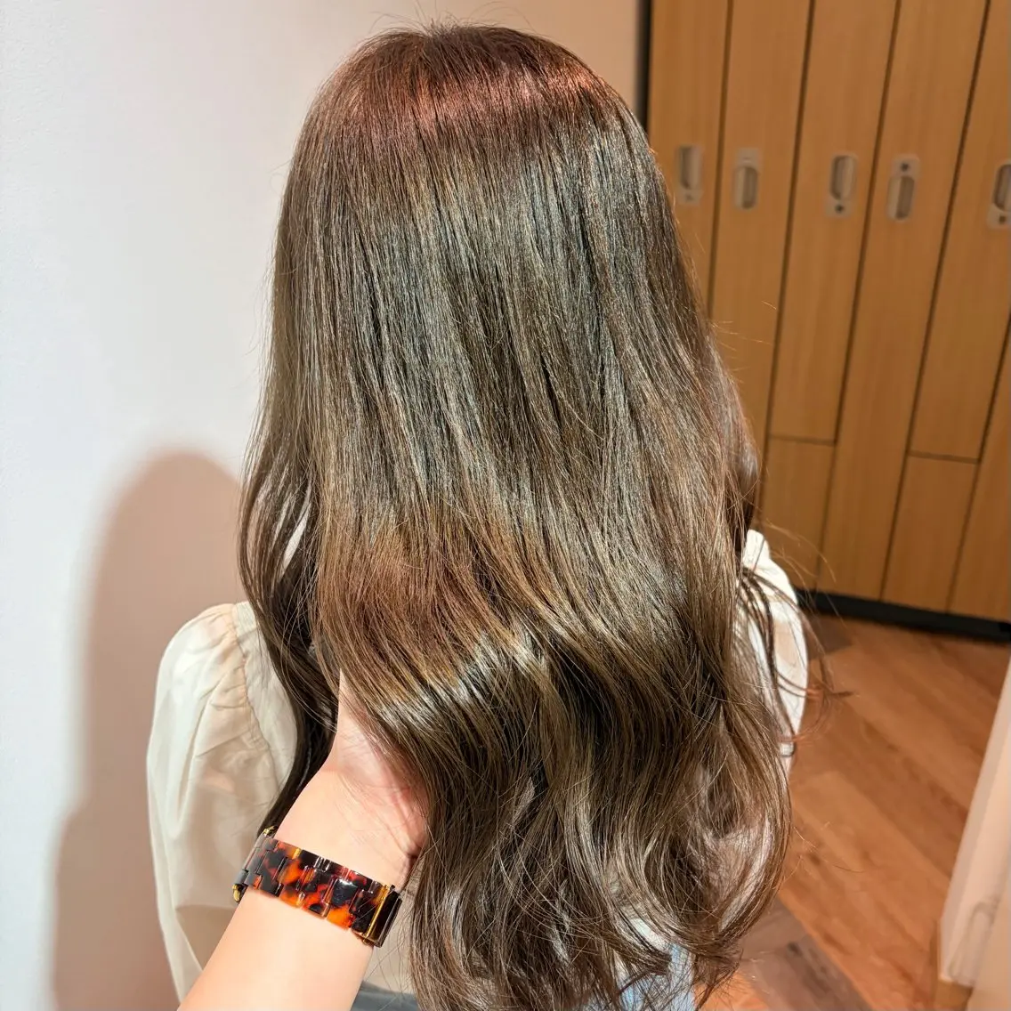 カラー ベージュカラー ブリーチ 透明感カラー ヘアカラー Yamada Ami🪐のヘアスタイル