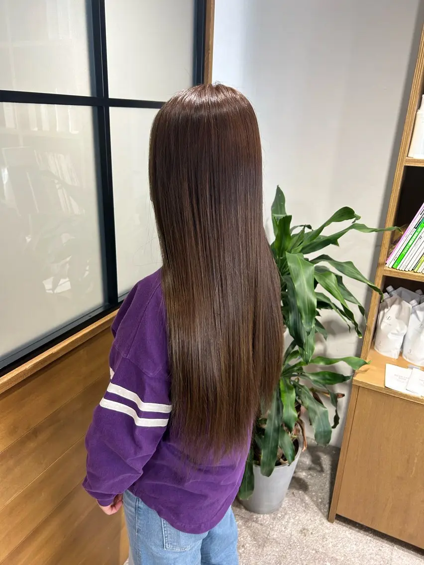 ロング やなぎさわ はるなのヘアスタイル