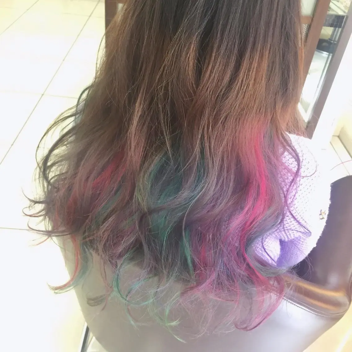 ロング カラー ブリーチ 大平 美沙のヘアスタイル