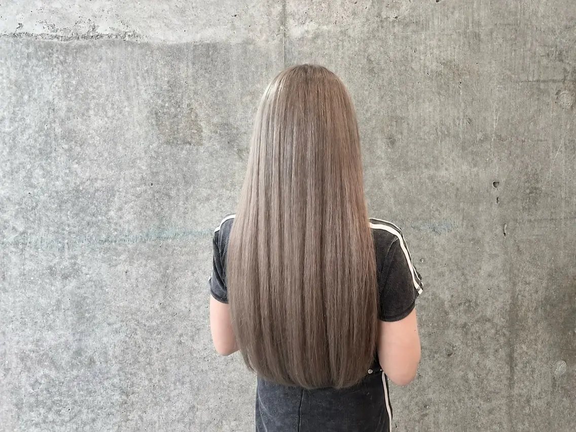 ロング カラー 蓮見友里 PiSTA／portのヘアスタイル