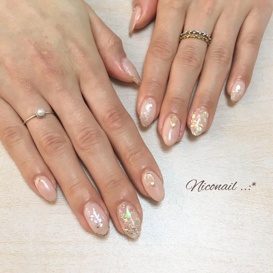 ミディアム ネイル ニュアンスネイル オフィスネイル Niconail ☆ 仙川/ Aiのネイルデザイン