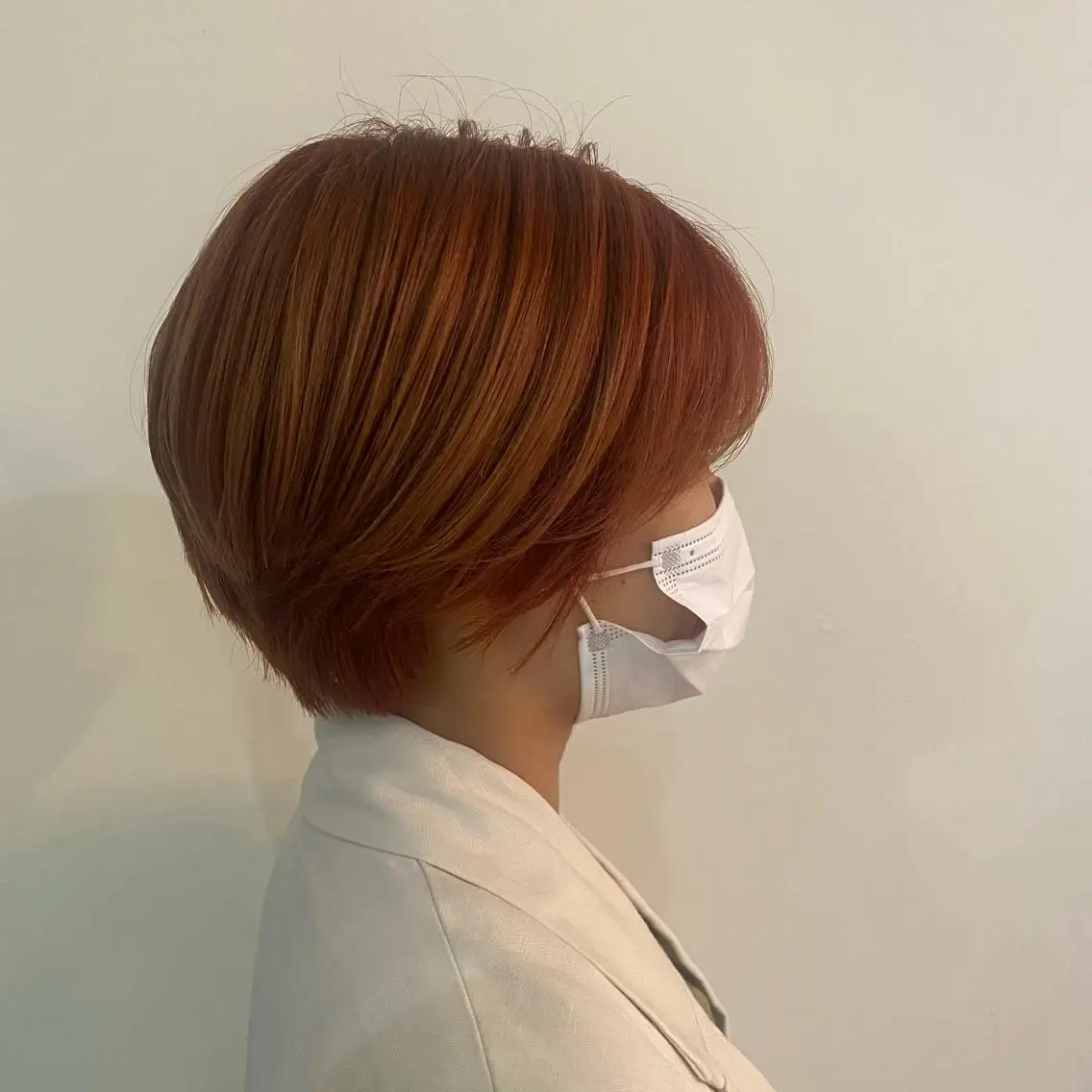 ショート カラー ヘアアレンジ メンズ キッズ Lisa 海外風スパイラルのヘアスタイル