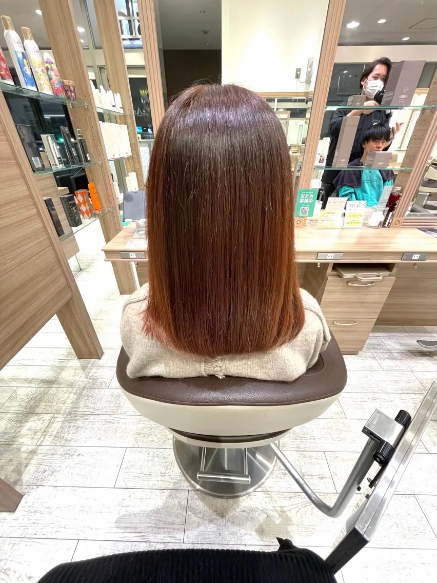 セミロング カラー ベージュカラー ピンクカラー ピンクベージュ 髪質改善 トリートメント ヘアカラー 加藤 未歩のヘアスタイル