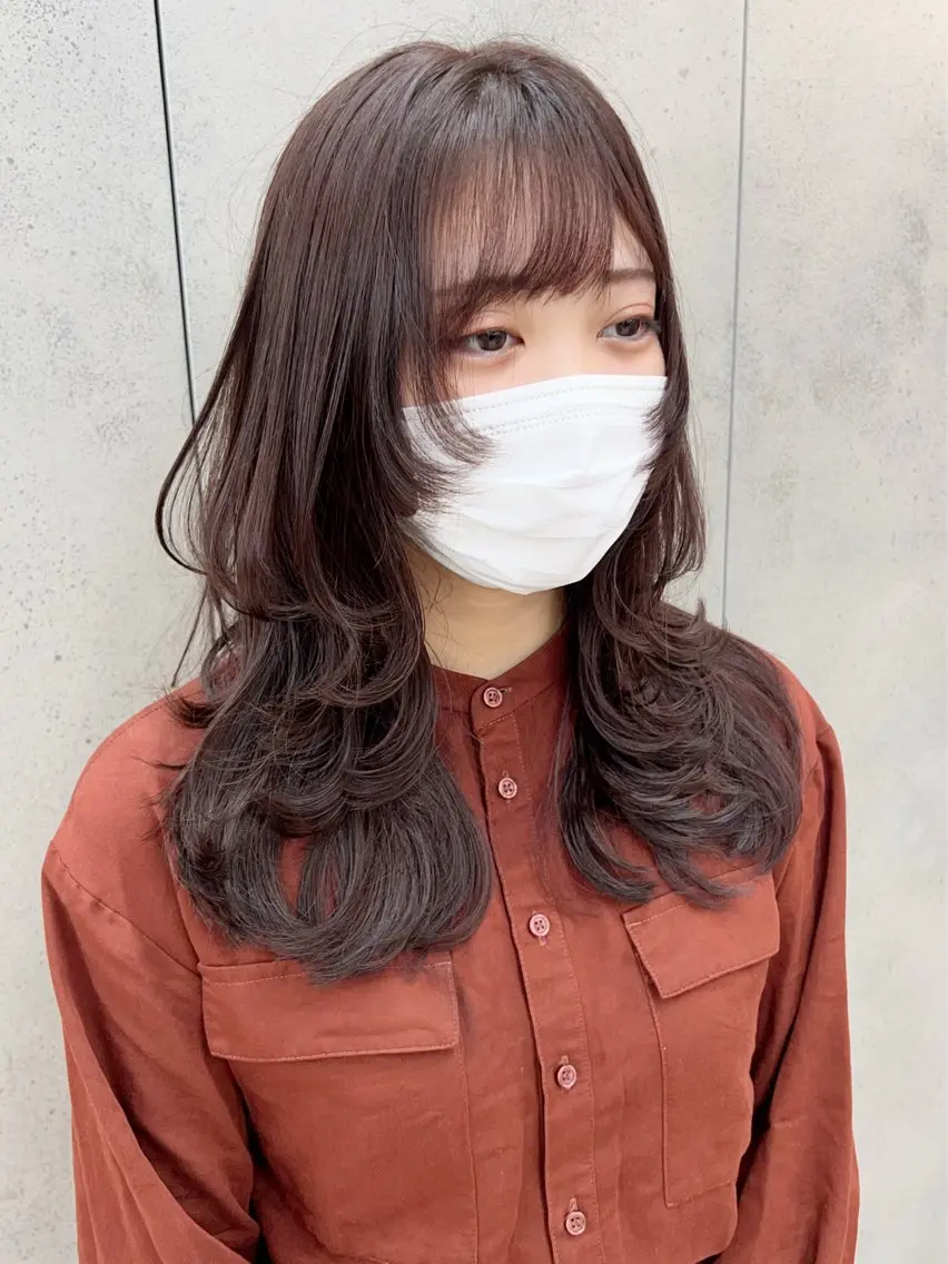 ミディアム カラー レイヤーカット カット ヘアカラー ウルフ🤍渋谷 🤍Mizukiのヘアスタイル