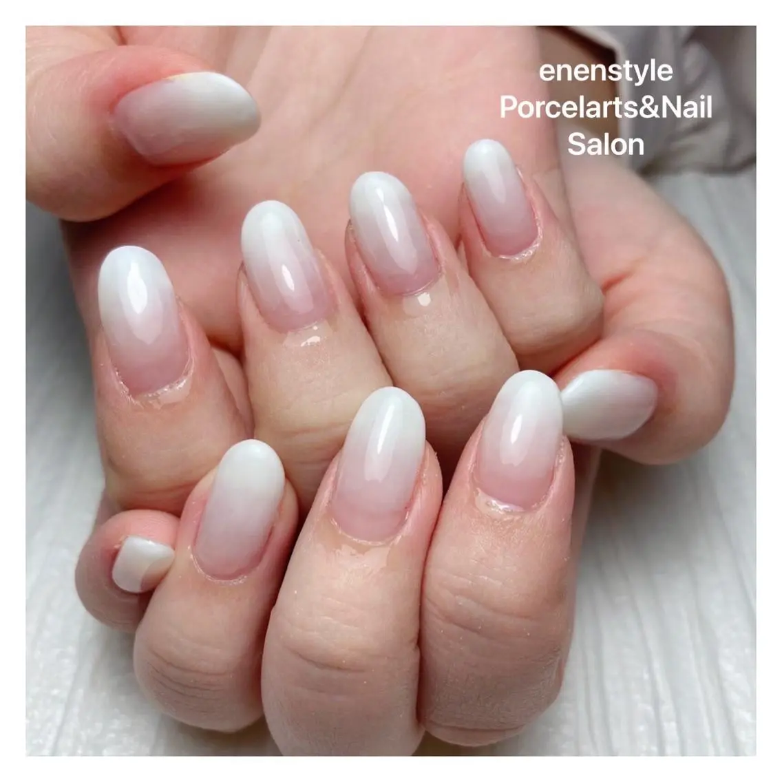 ミディアム ネイル ハンドネイル 🐾enen style 🐾のネイルデザイン
