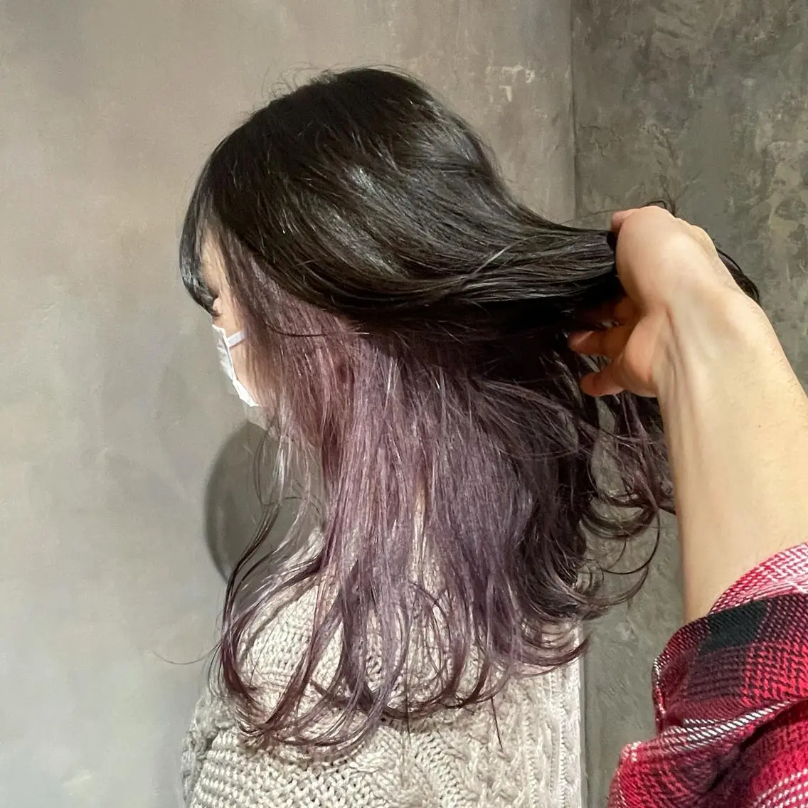 ロング カラー インナーカラー La vielle 西峠のヘアスタイル