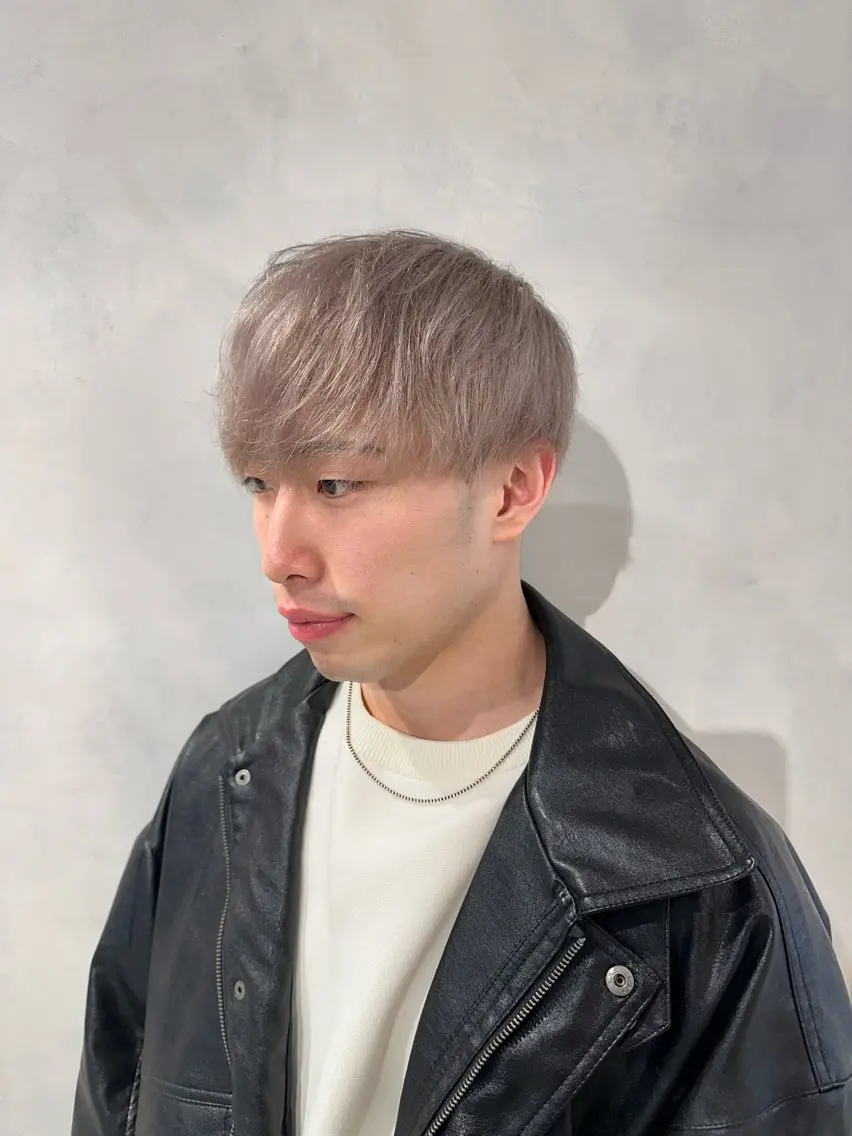 《新規限定men's》【🉐学割クーポン🉐】👨🎓✨ブリーチ+カラー🫧✨の写真
