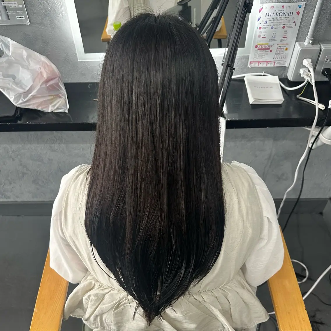 ロング 出崎 風果のヘアスタイル