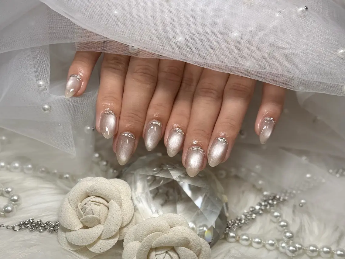 ネイル フラッシュネイル ジェルネイル 韓国ネイル ロングネイル マグネットネイル ハンドネイル nailsalon Refletのネイルデザイン