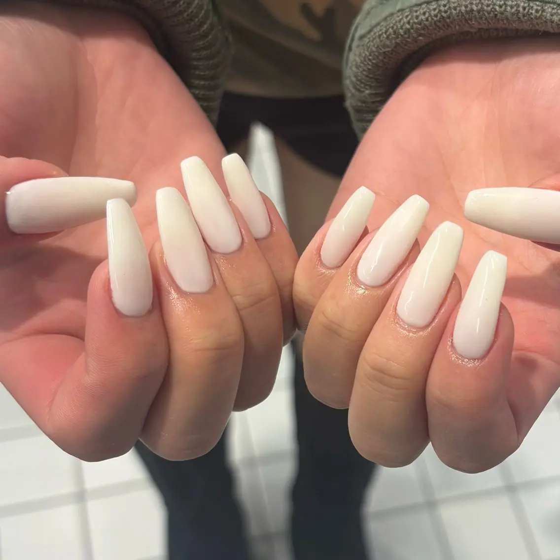 ネイル ハンドネイル nail 🐈‍⬛naokoのネイルデザイン