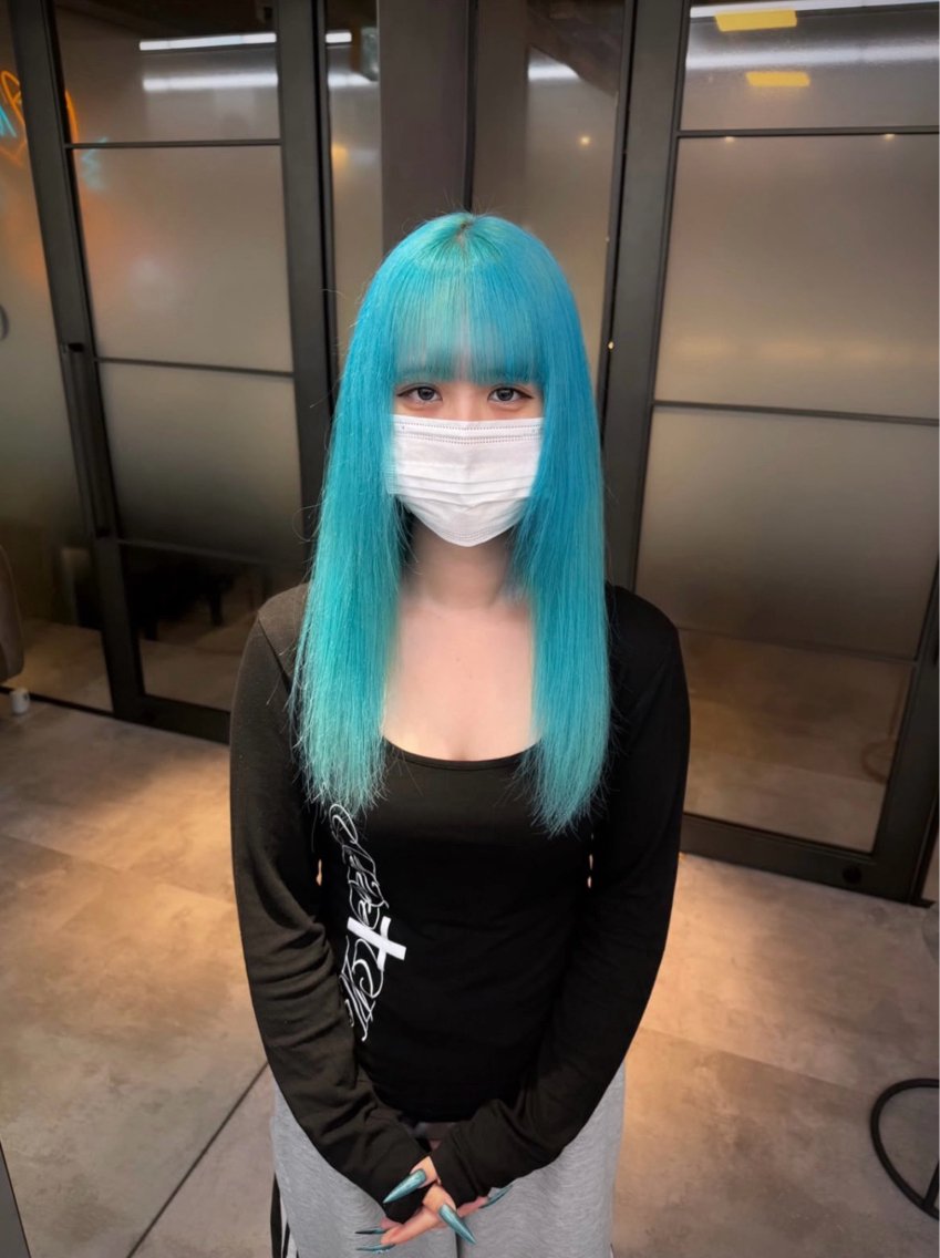 ロング カラー ヘアカラー 派手髪特化 🪐REN🪐のヘアスタイル