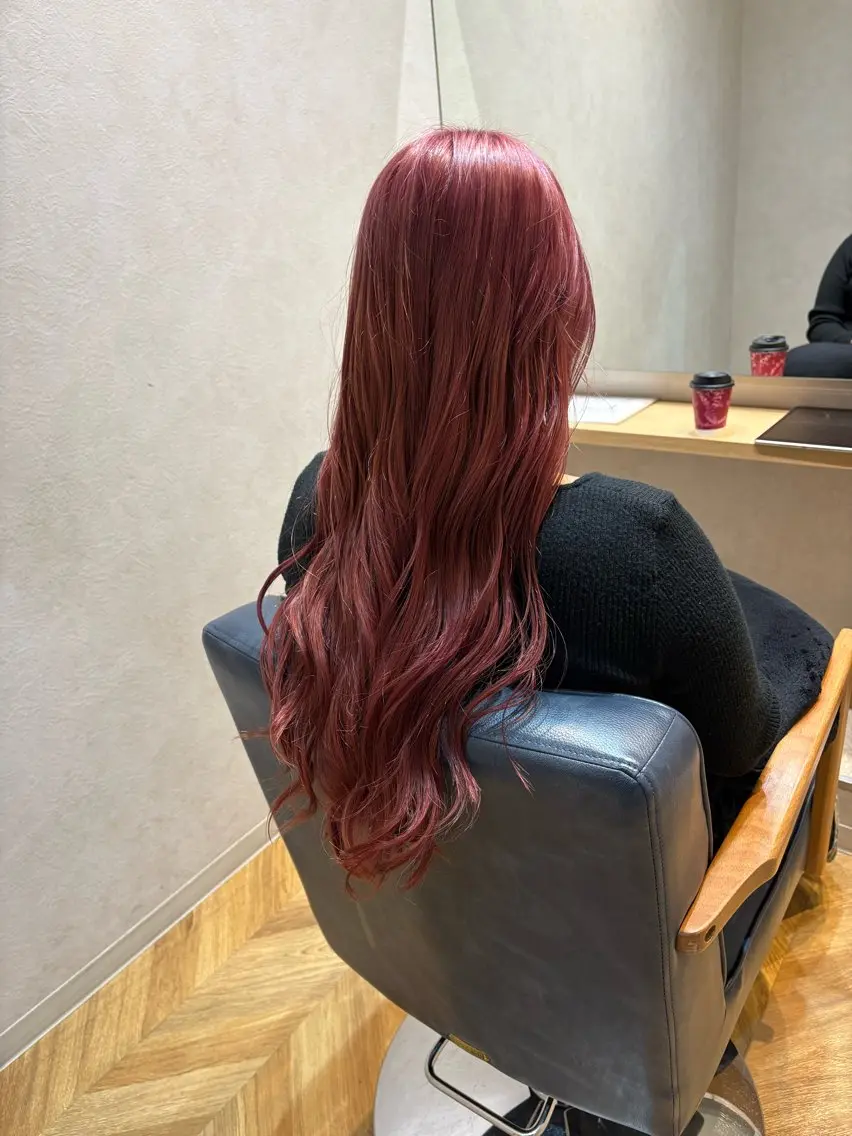 全頭ブリーチ🌈➕ダメージレスカラー✨➕3stepトリートメントの写真