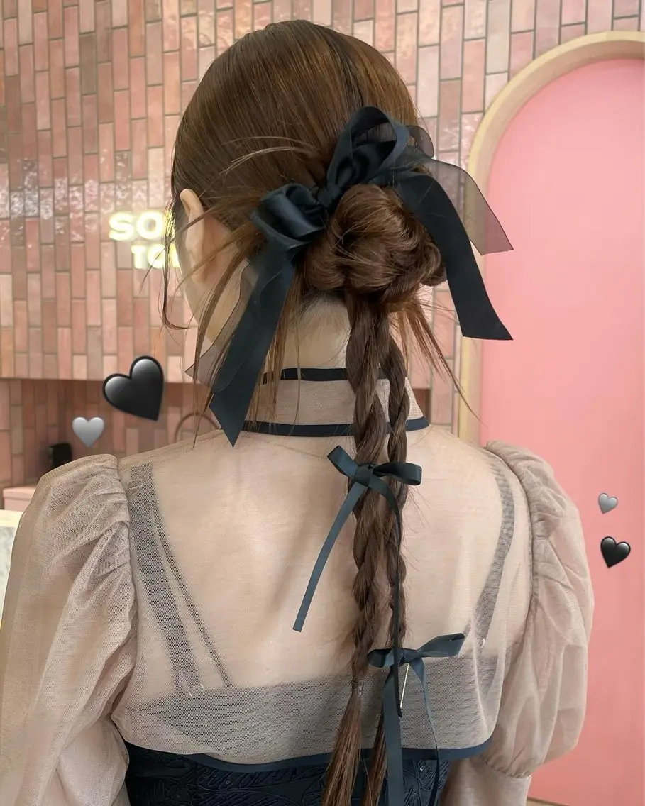 ヘアアレンジ 柔らかい艶暖色 レイヤー🫧姫汝のヘアスタイル