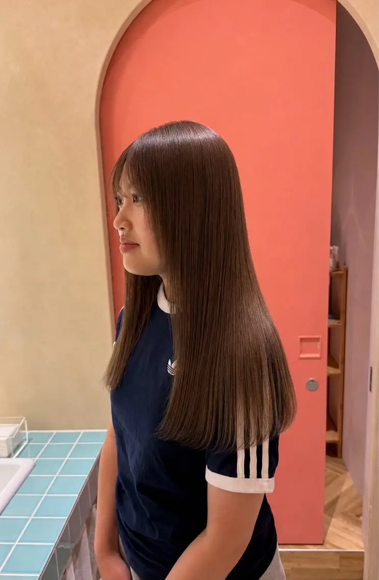 カラー ヘアカラー トリートメント ハイトーンベージュ カラー/さら🎀のヘアスタイル