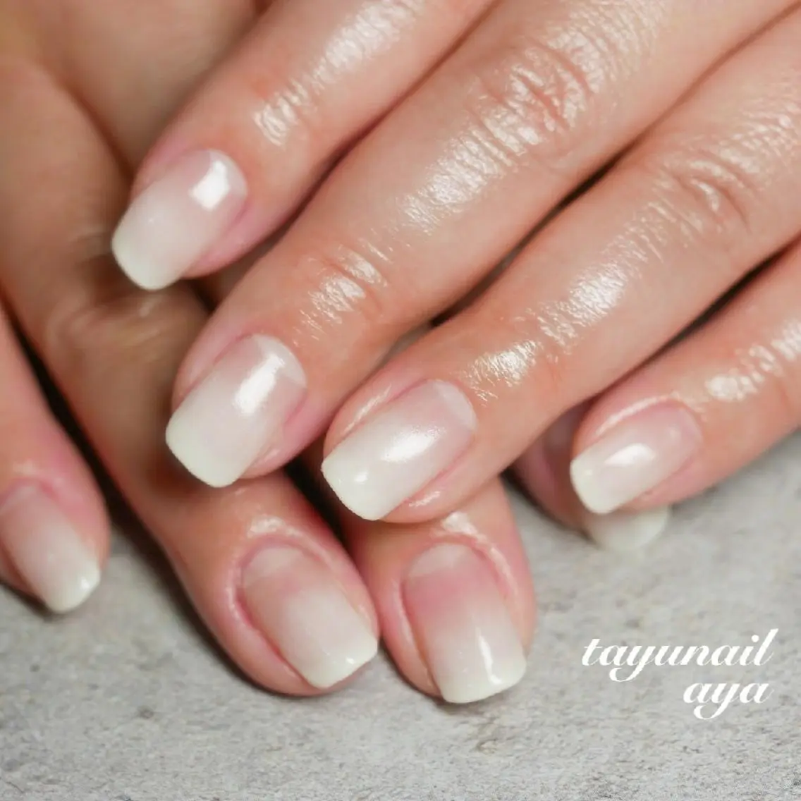 ネイル ブルー クリアネイル ジェルネイル グラデーション パラジェル ネイルサロン 【たゆnail】のネイルデザイン